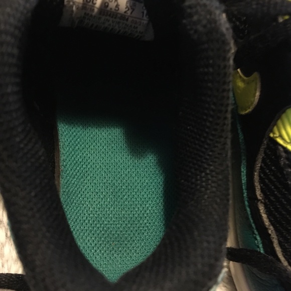 Nike shoes - Picture 5 of 6